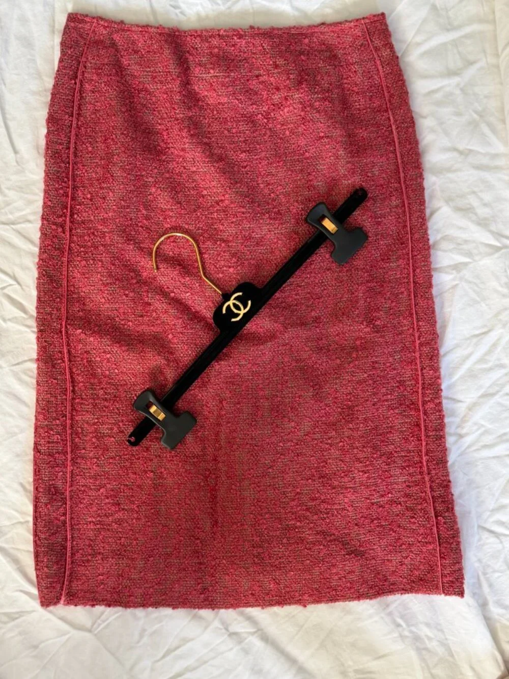 Vintage Chanel 99P Pink Boucle Skirt 34